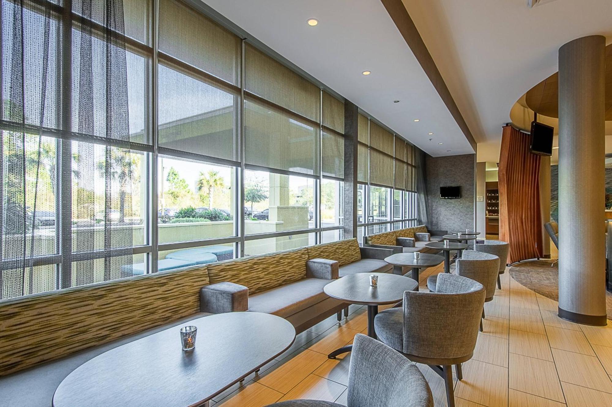 Springhill Suites Tampa North/Tampa Palms Exterior foto