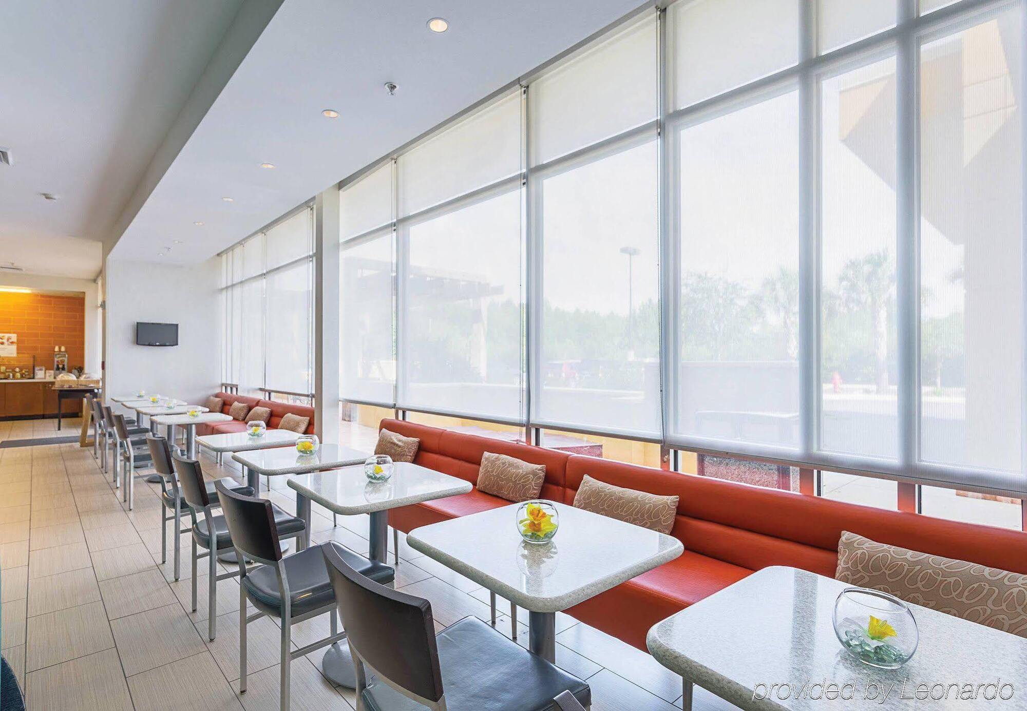 Springhill Suites Tampa North/Tampa Palms Exterior foto